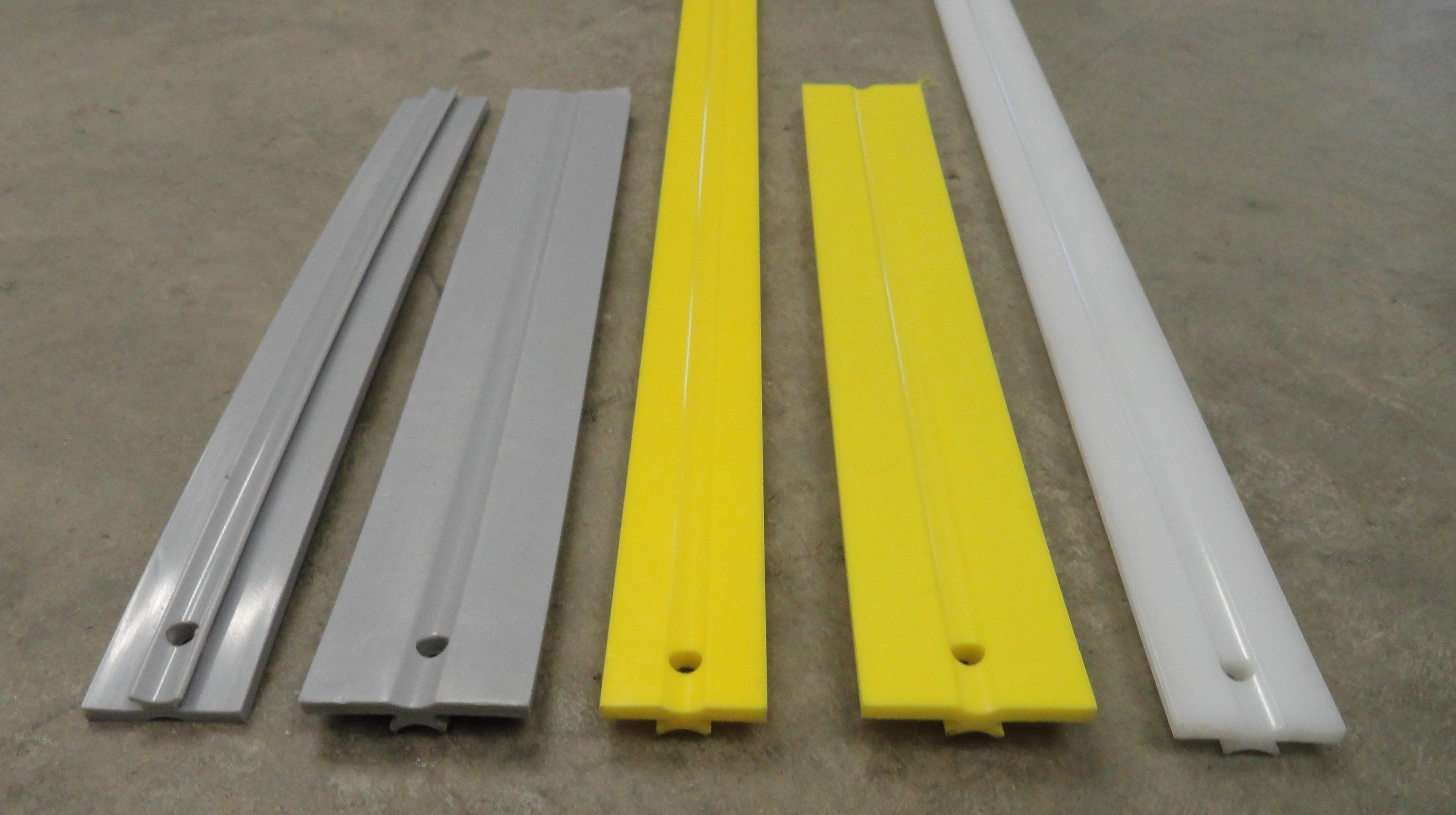 Fast Trax Runner Plastic Prairie Bilt Sleds